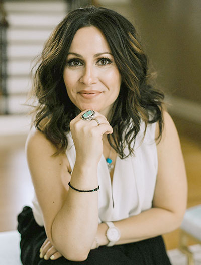Dr. Kristina Wolf