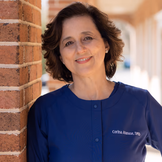 Dr. Corina Atanase