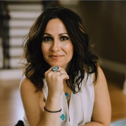 Dr. Kristina Wolf