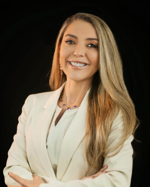 Dr. Ana Cristina Pereira, DDS, facial surgeon and FACE CODE course faculty